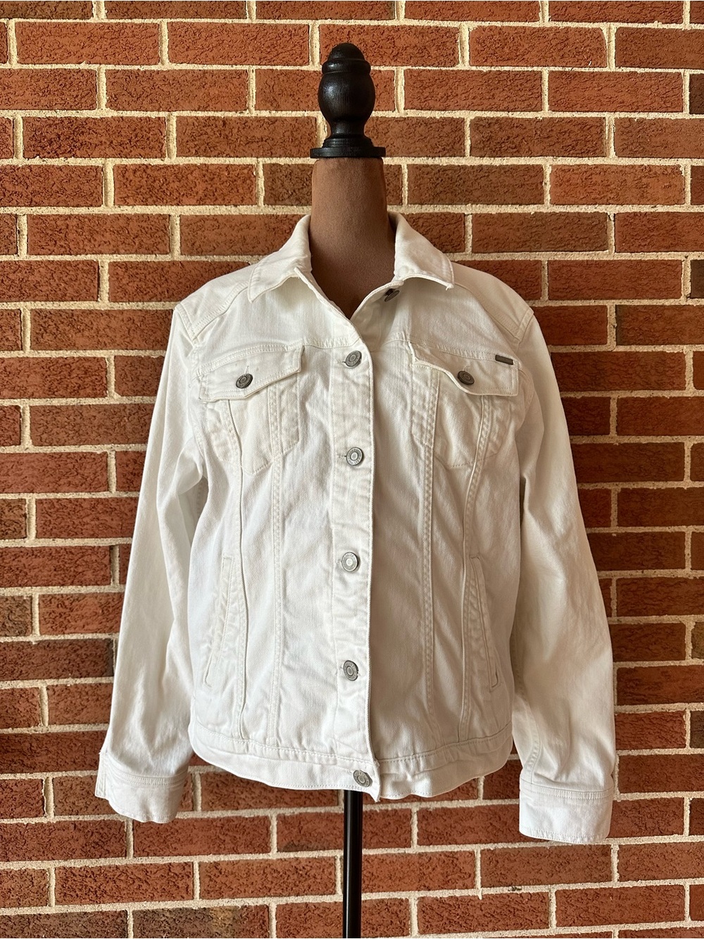 Eddie Bauer Women’s White Denim Jacket Trucker Jean Jacket XL